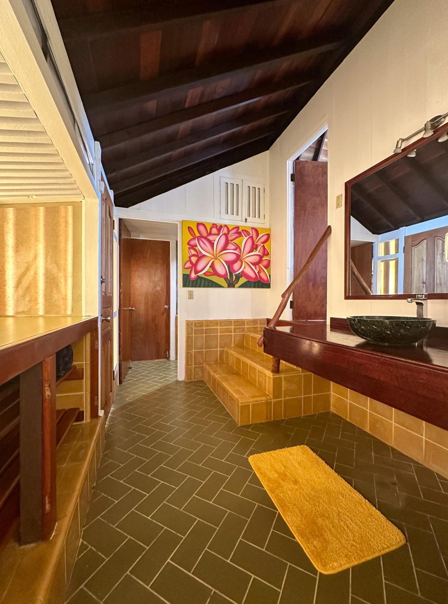 הוילה Maharepa  Chez Jay Moorea Beach House מראה חיצוני תמונה